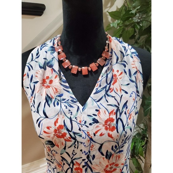 Cabi Women's White Floral 100% Polyester V-Neck Sleeveless Casual Top Blouse S - Picture 2 of 12